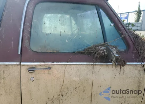 1982 Dodge Ramcharger Aw-100 z USA, uszkodzony, nr VIN 1B4GW12P0CS212142